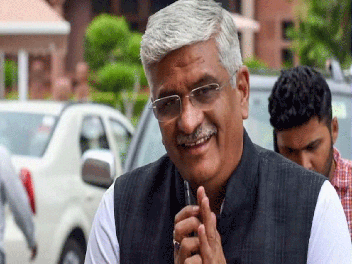 मंत्री गजेंद्र सिंह शेखावत पहुंचे जोधपुर, आमजन से मुलाकात कर सुनी समस्याएं मंत्री गजेंद्र सिंह शेखावत पहुंचे जोधपुर, आमजन से मुलाकात कर सुनी समस्याएं