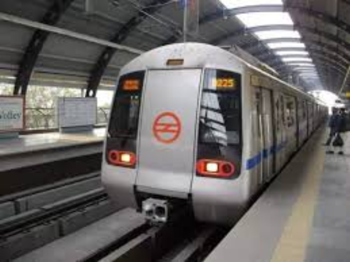 Delhi Metro Update: स्वतंत्रता दिवस 2024 से पहले DMRC ने यात्रियों के लिए जारी की एडवाइजरी 