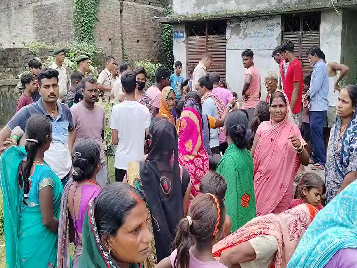 Bihar News: विकास मित्र की मौत के बाद हंगामा, मारपीट में हुआ था घायल