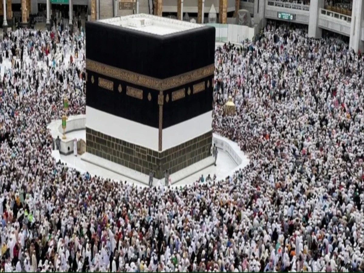 New Hajj policy: नई हज नीति पेश, सरकारी कोटा घटाकर 70 प्रतिशत किया गया