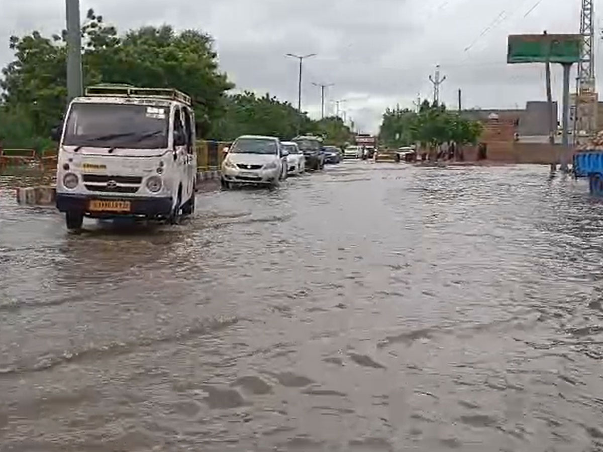 jodhpur news water logging on roads in satlana village see photos