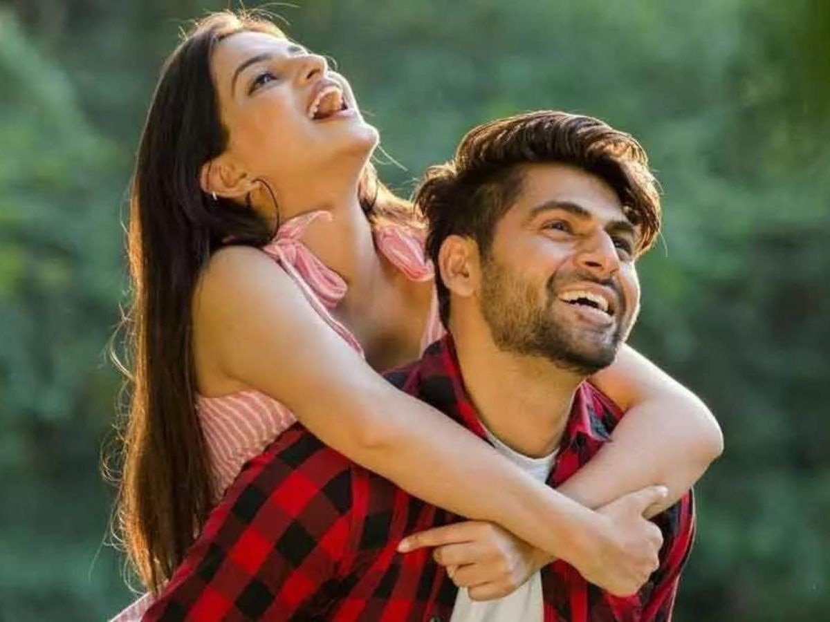 Relationship Tips: जीवन में कभी न भूलें ये 4 मंत्र, आपके रिश्ते में हमेशा बनी रहेगी मिठास