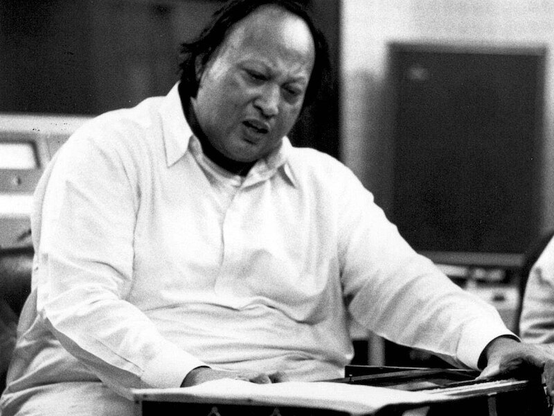 पाकिस्तान से आए