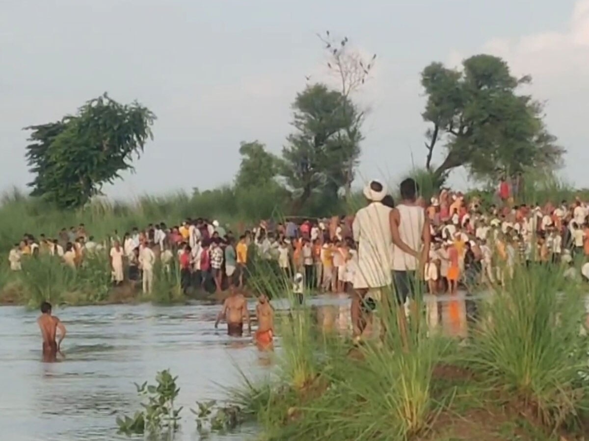 bharatpur news 7 youth drowned in ban ganga river in bayana see photos