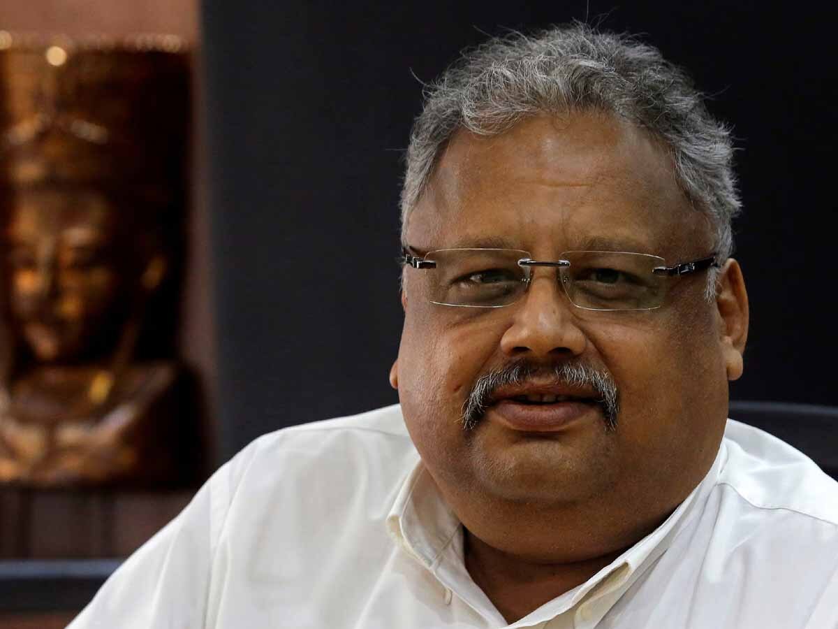 Rakesh Jhunjhunwala ने ब‍िना स्‍टडी के क‍िया था टाइटन में न‍िवेश, एक झटके में ल‍िये 30 लाख शेयर