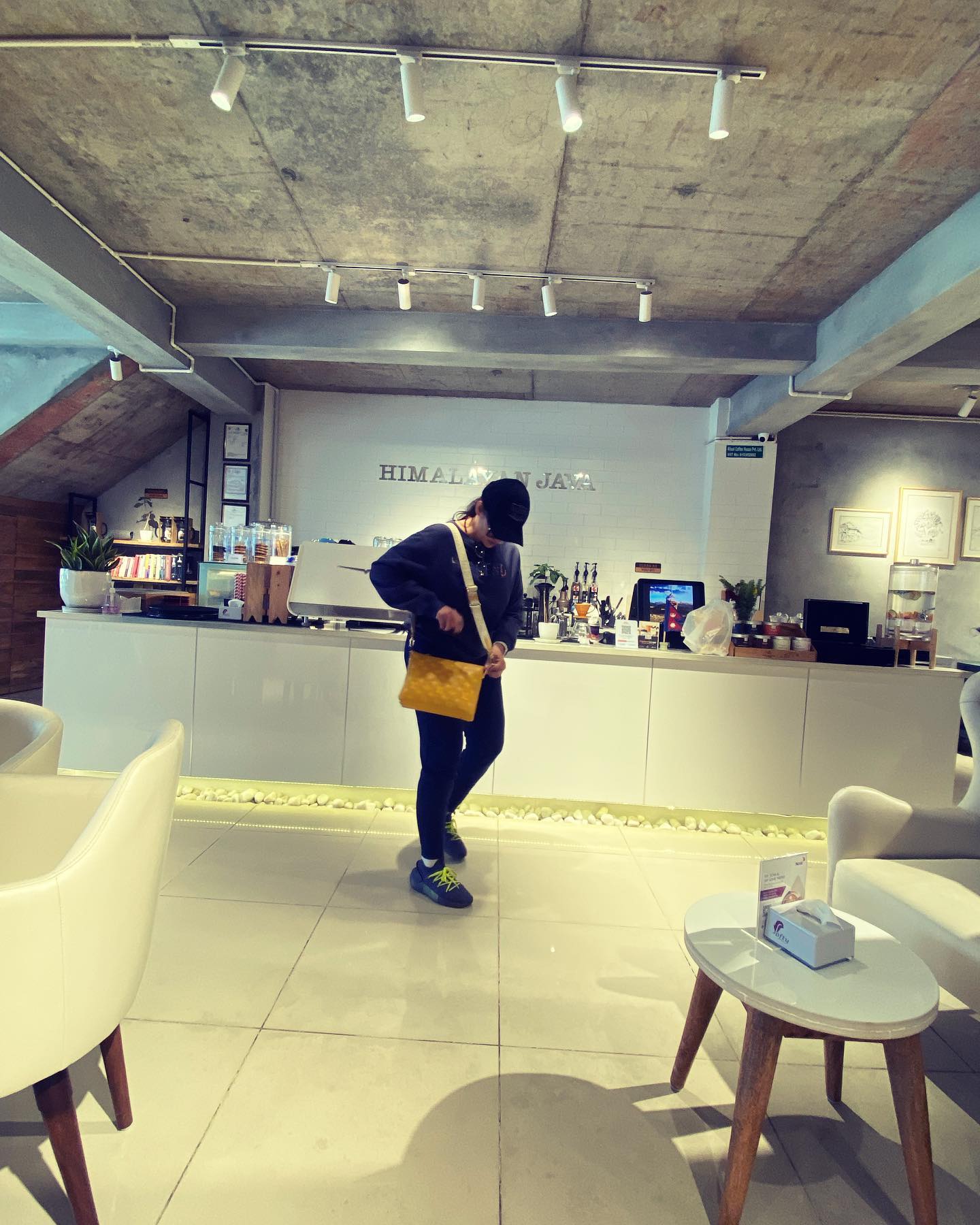 कौन है ये एक्ट्रेस?