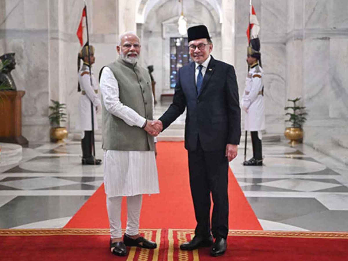 Malaysia PM India Visit: PM मोदी ने मलेशियाई पीएम अनवर इब्राहिम का राष्ट्रपति भवन में किया इस्तक़बाल, दोनों देशों के बीच इन मुद्दों पर होगी चर्चा