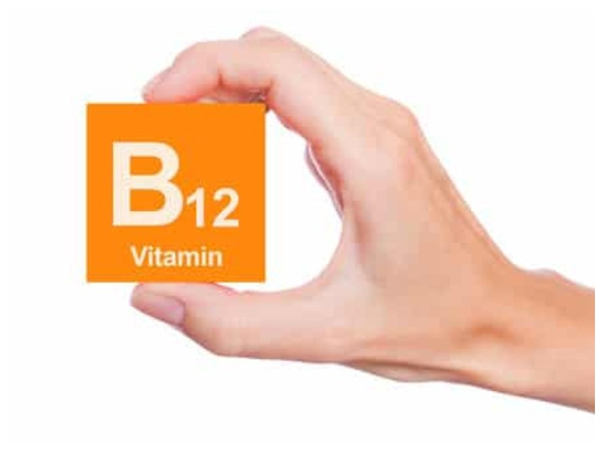 Vitamin B12 की कमी से क्‍या होता है? 