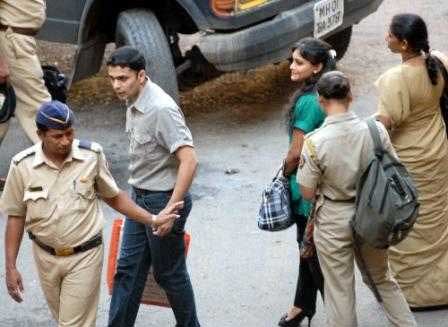 मारिया और नीजर की कहानी का तीसरा किरदार