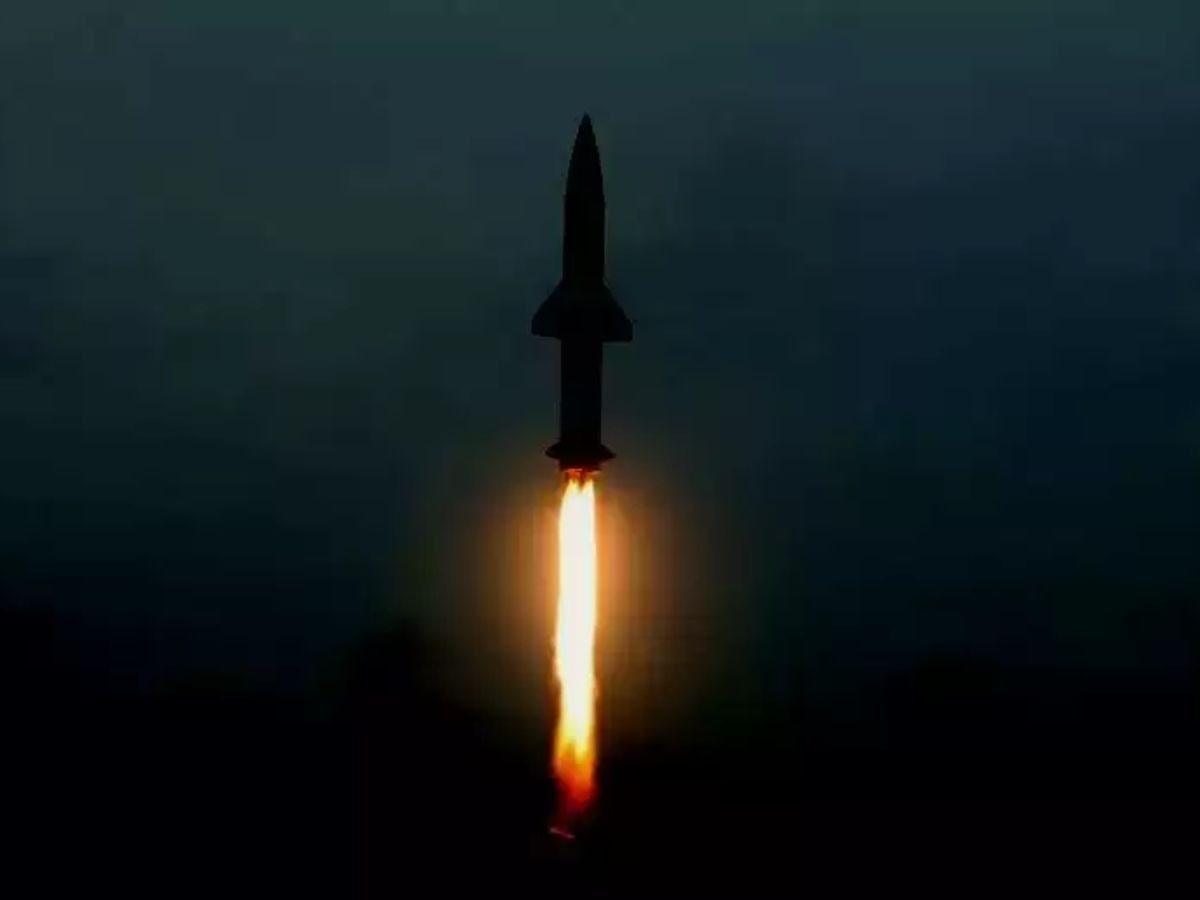 Prithvi-2 missile: ପୃଥ୍ୱୀ-୨ର ସଫଳ ପରୀକ୍ଷଣ