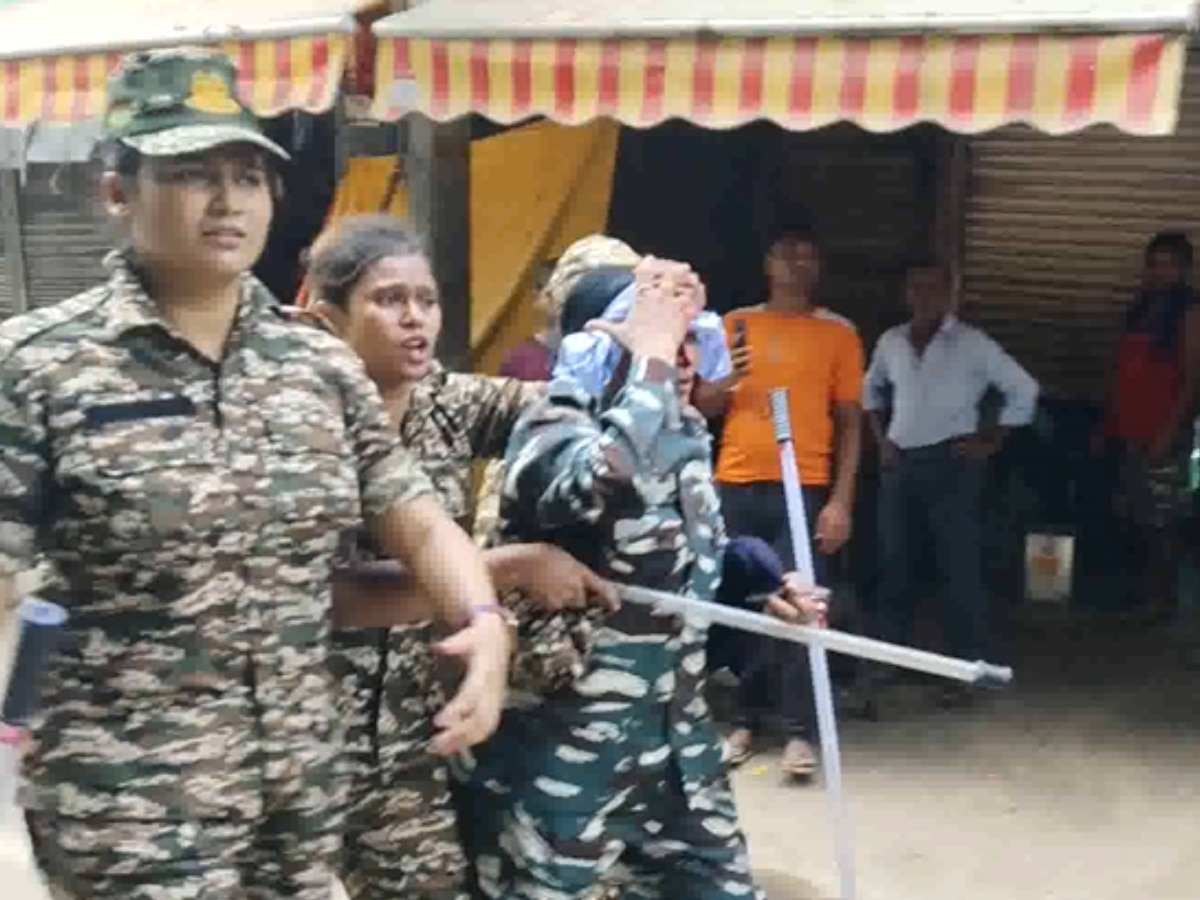 Delhi News: करोल बाग में सीलिंग की कार्रवाई के विरोध में पथराव,  CRPF की महिला कॉन्सटेबल घायल