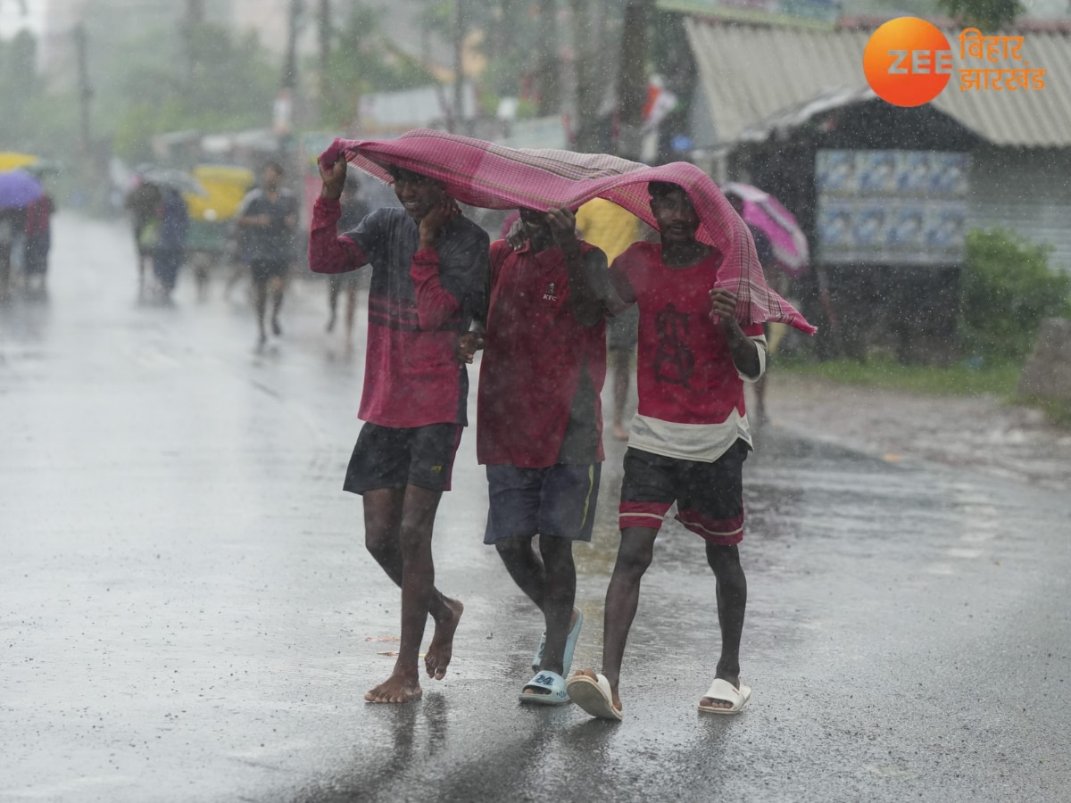 Bihar Weather Today: आज इन 17 जिलों में झमाझम बारिश का अलर्ट जारी, जानें अपने जिले का हाल