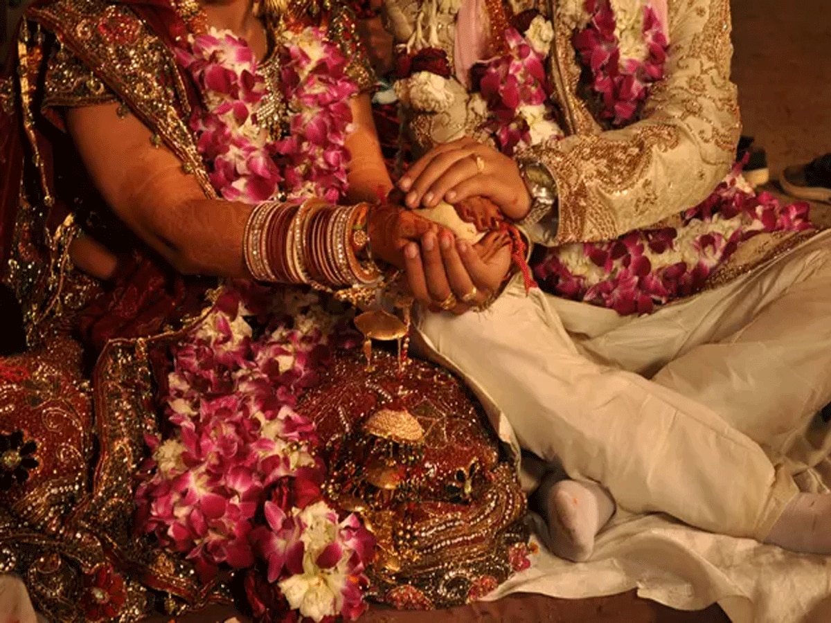 Rajasthan marriage rituals wedding is decided by slapping