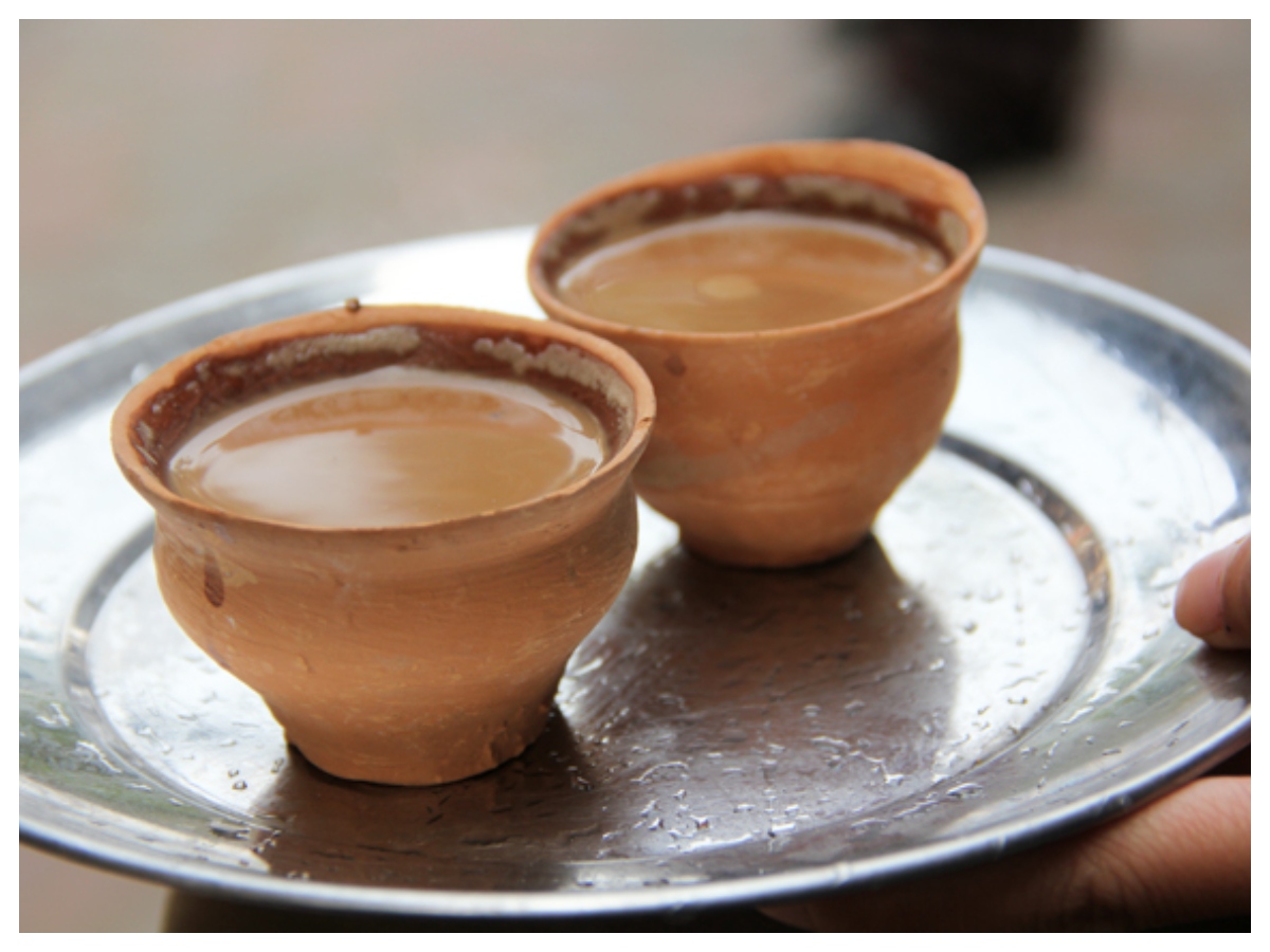 रोज दूध वाली चाय पीने से बॉडी पर होता है कुछ ऐसा असर... 22 दांतों पर असर होता है