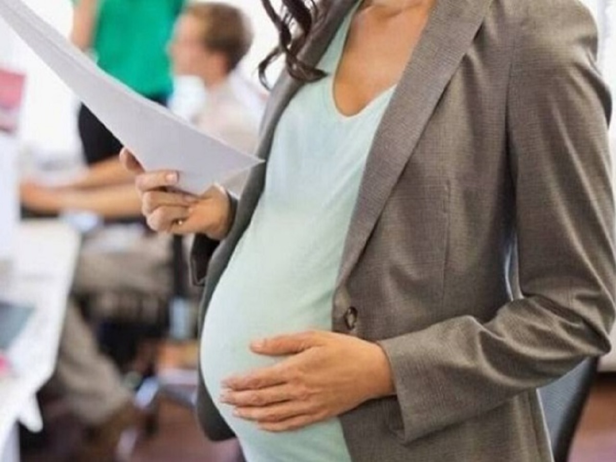 Rajasthan News: वर्किंग वुमन को मिले 180 दिन की मैटरनिटी लीव, हाईकोर्ट ने सरकार को दिए निर्देश Rajasthan News: वर्किंग वुमन को मिले 180 दिन की मैटरनिटी लीव, हाईकोर्ट ने सरकार को दिए निर्देश