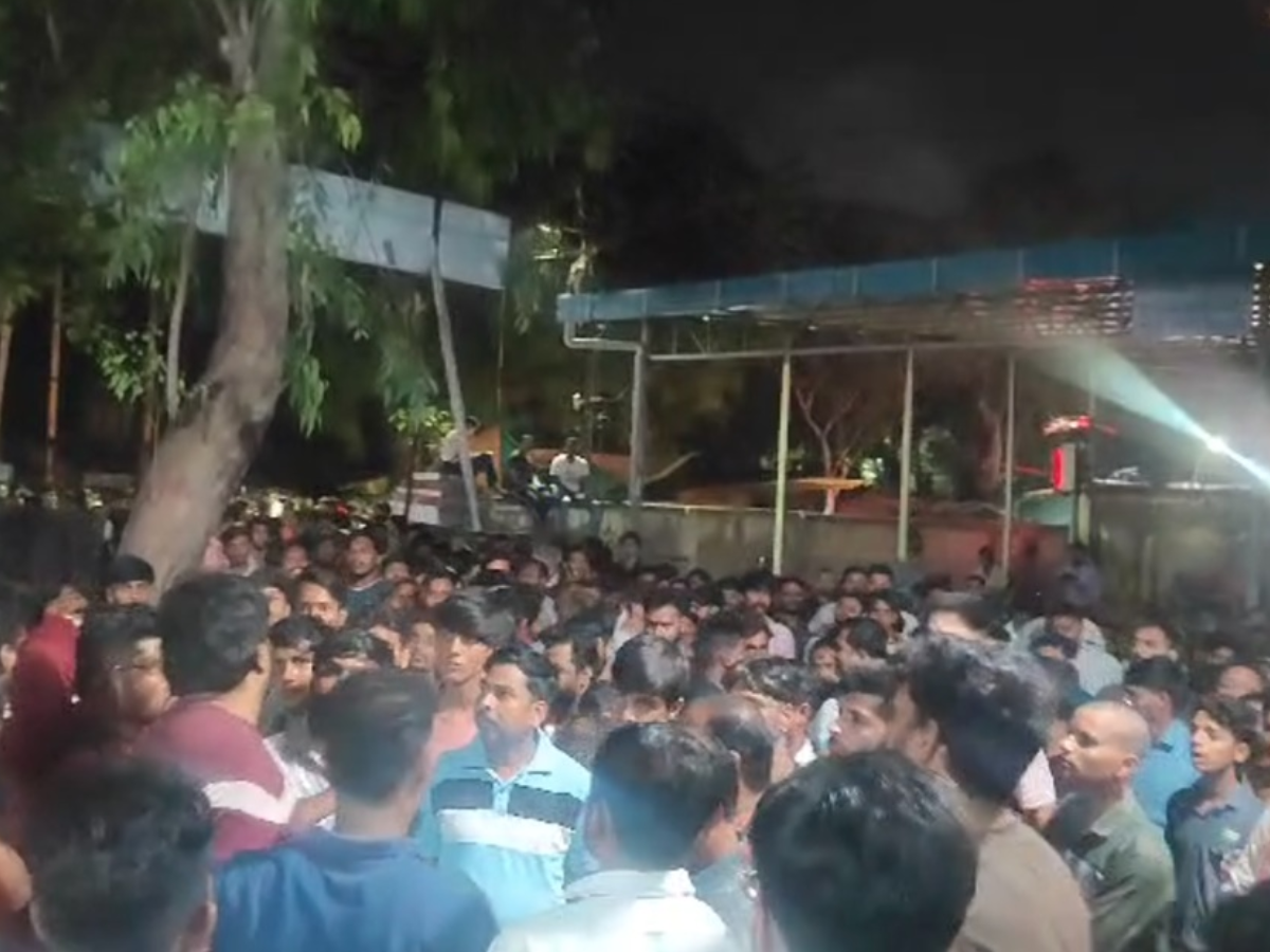 ratlam stone pelting