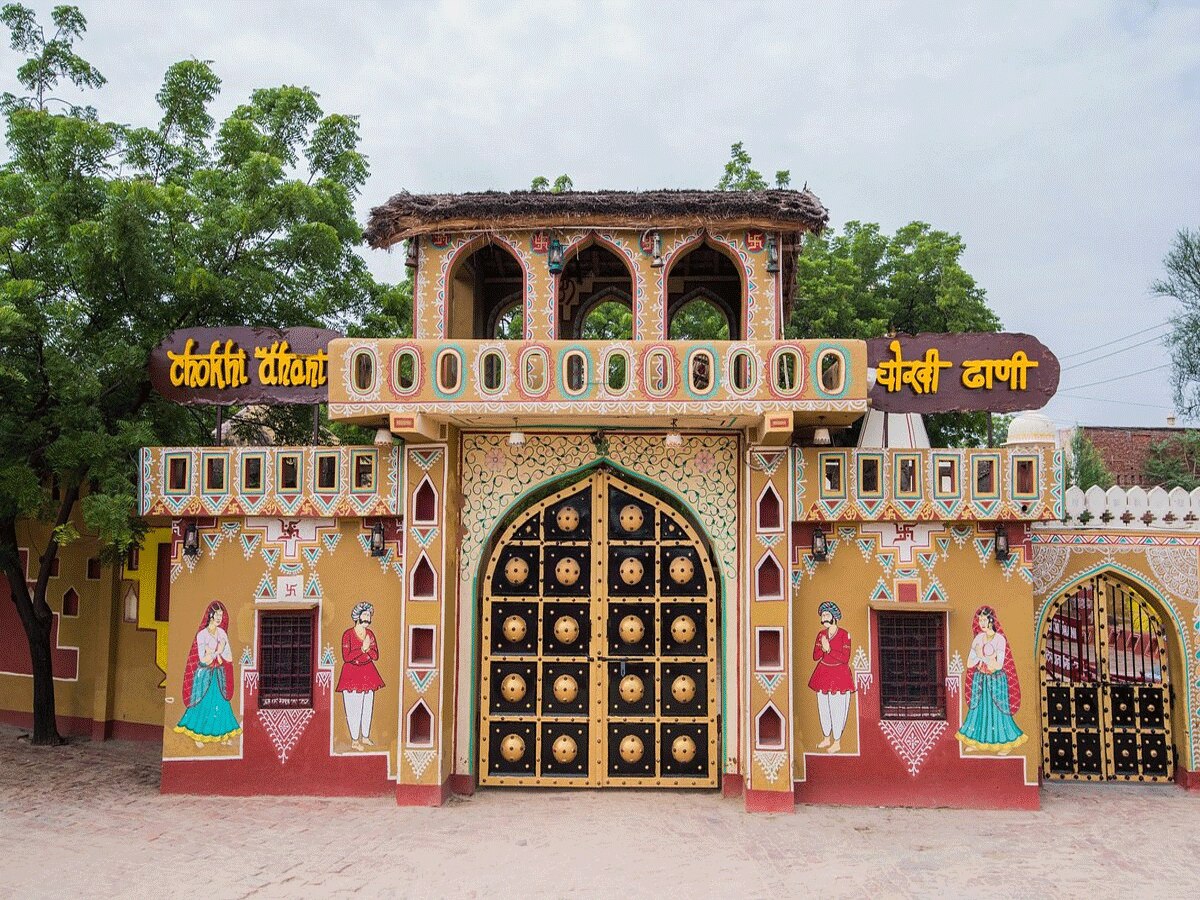 Chokhi Dhani situated at distance of 20 minutes from Jaipur 