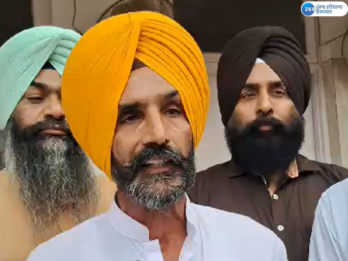 Amritsar News: ਸਿੱਖ ਸਟੂਡੈਂਟ ਫੈਡਰੇਸ਼ਨ ਦੇ ਆਗੂ ਅਕਾਲ ਤਖਤ ਸਾਹਿਬ ਦੇ ਜਥੇਦਾਰ ਨੂੰ ਮੰਗ ਪੱਤਰ ਦੇਣ ਲਈ ਪੁੱਜੇ