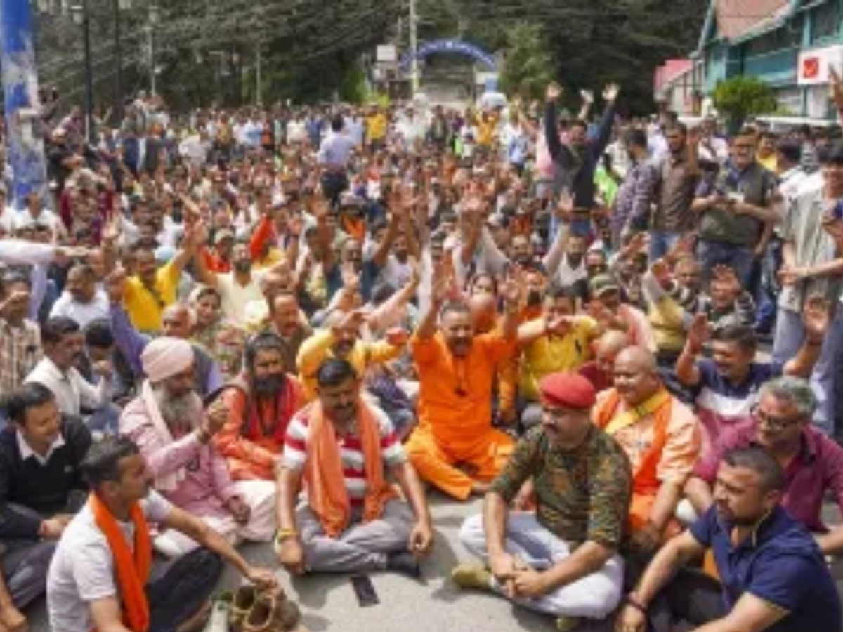 संजौली क्षेत्र में कल भारतीय नागरिक सुरक्षा संहिता की धारा 163 रहेगी लागू, संजौली मस्जिद विवाद को लेकर DM ने कही ये बात