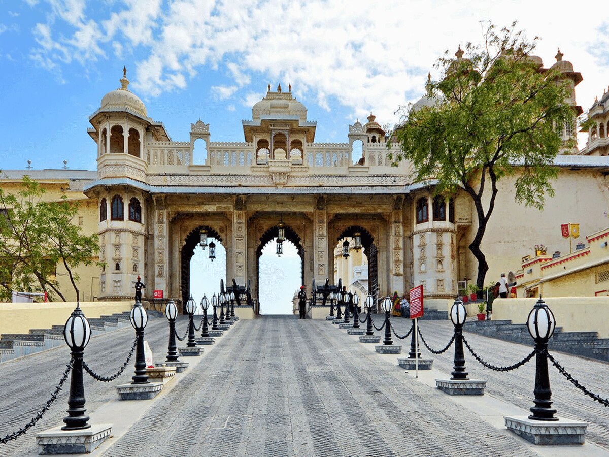 Rajasthan Udaipur Venice of world where city floats on water 