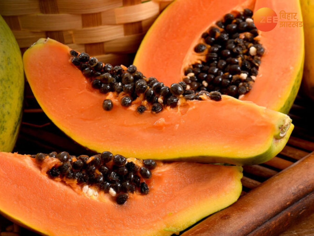 Papaya Myths Vs Facts: शरीर की चर्बी को 1 महीने में गला देगा ये फल, जान लें खाने का सही तरीका