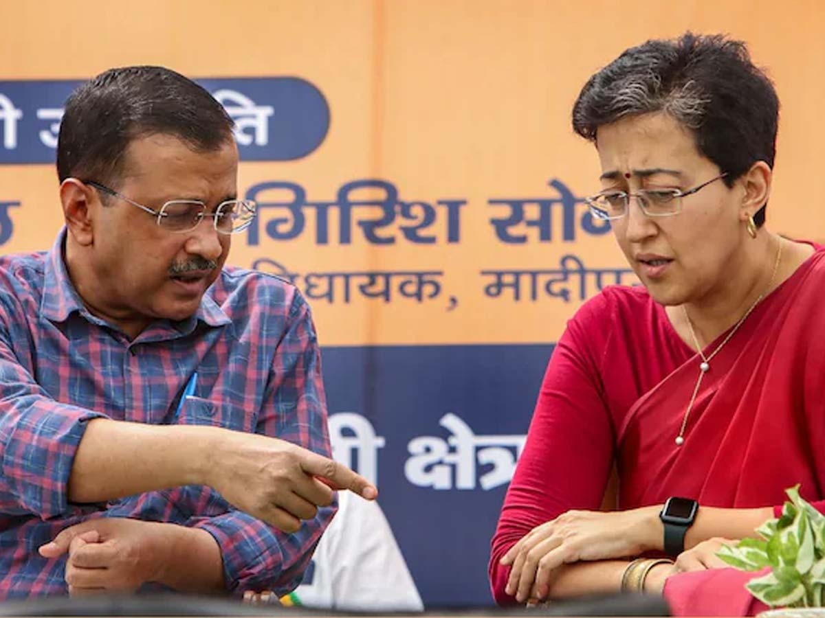 Atishi Marlena: कहीं AAP के लिए 'मांझी- चंपई' तो नहीं बन जाएंगी आतिशी? विरोधी क्यों उठा रहे ये सवाल