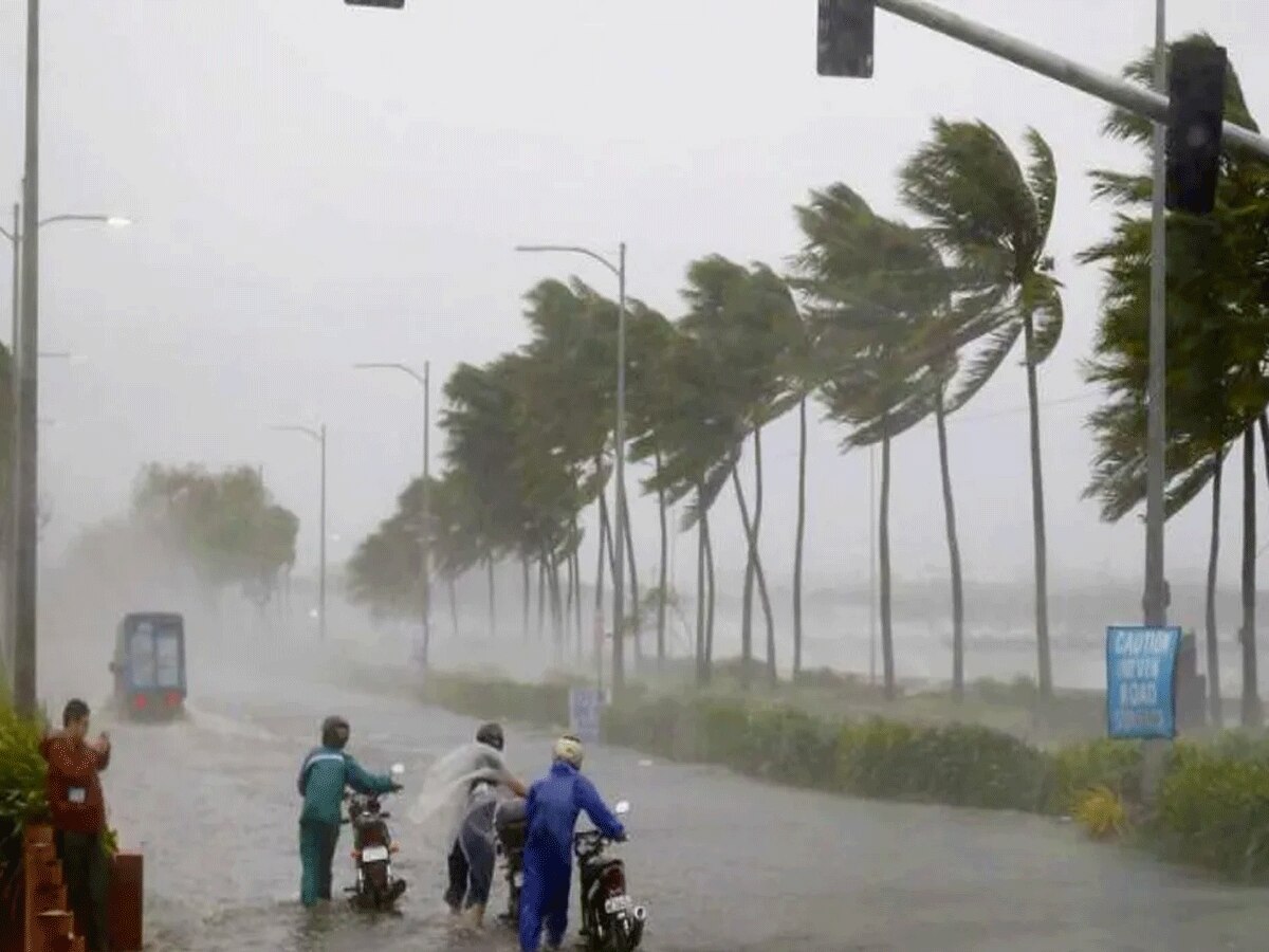 Rajasthan Weather Update: राजस्थान एक बार फिर आएगी आफत! IMD ने इन जिलों में भारी बारिश का अलर्ट किया जारी 