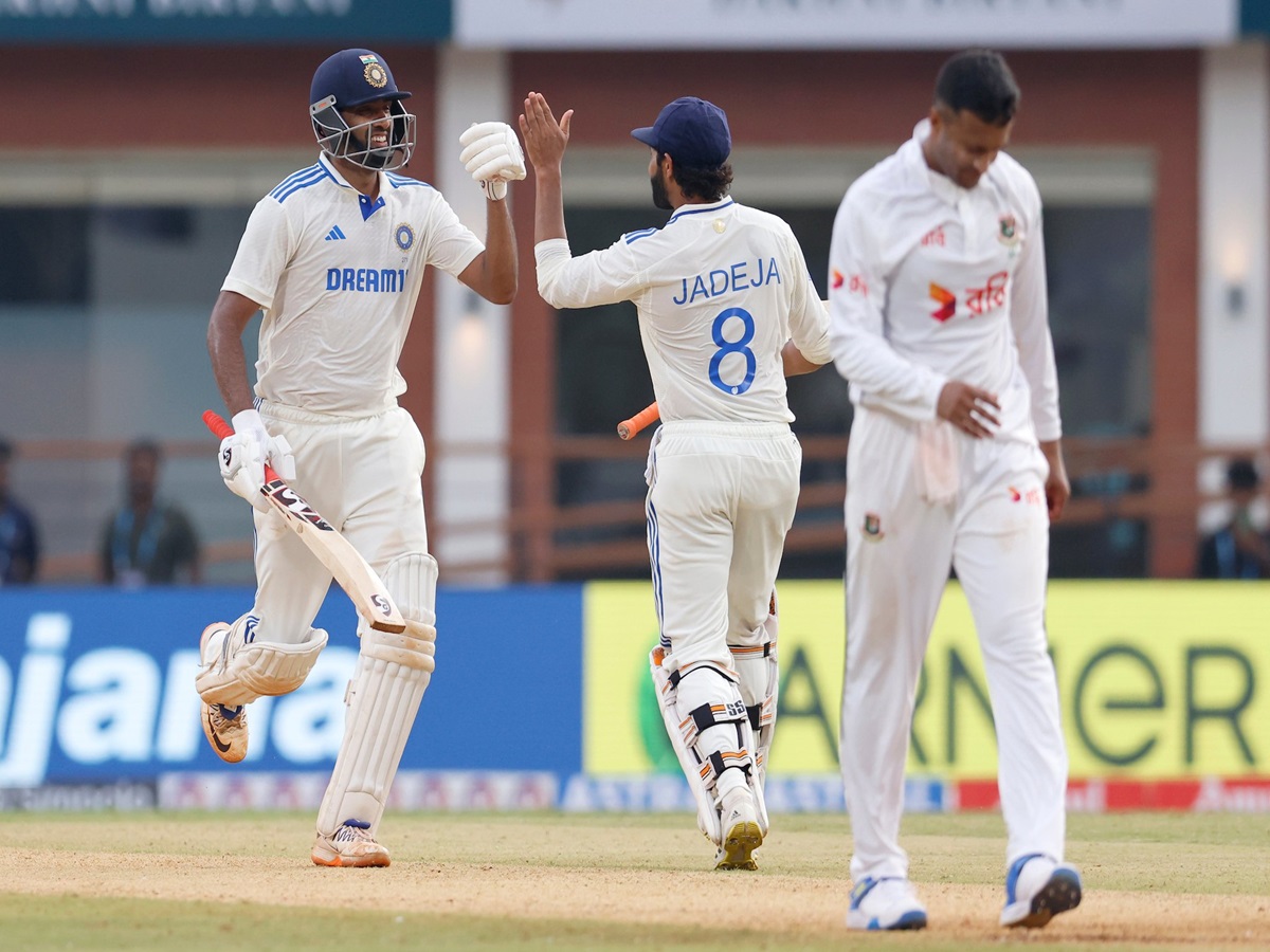 IND vs BAN: ପ୍ରଥମ ଦିନରେ ଚମକିଲେ ଯଶସ୍ୱୀ, ଅଶ୍ୱିନ ଏବଂ ଜାଡେଜା, ଭଲ ଆରମ୍ଭ ସତ୍ତ୍ୱେ ପଛରେ ରହିଗଲା ବାଂଲାଦେଶ IND vs BAN: ପ୍ରଥମ ଦିନରେ ଚମକିଲେ ଯଶସ୍ୱୀ, ଅଶ୍ୱିନ ଏବଂ ଜାଡେଜା, ଭଲ ଆରମ୍ଭ ସତ୍ତ୍ୱେ ପଛରେ ରହିଗଲା ବାଂଲାଦେଶ