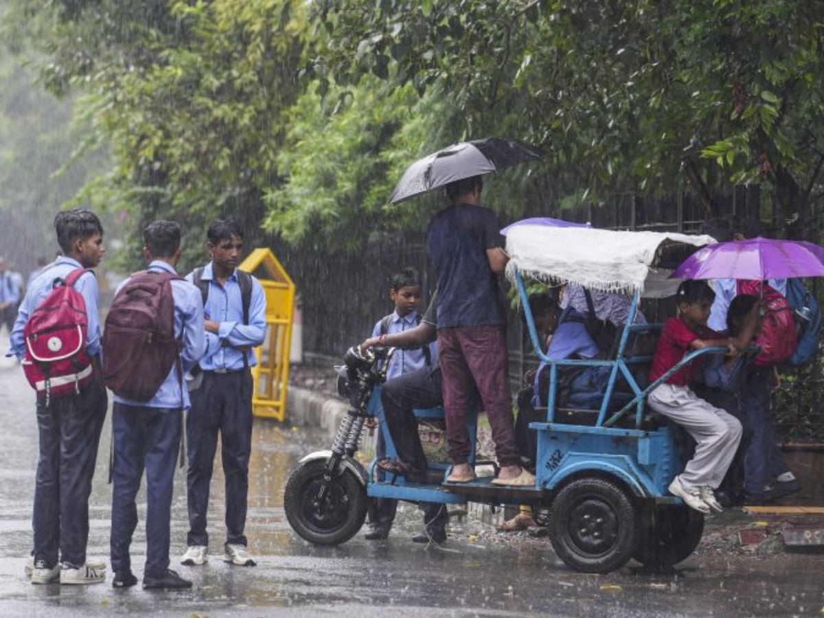 Rajasthan Weather Update: राजस्थान में फिर मंडरा रहे काले बादल, IMD ने इन इलाकों में जारी किया बारिश का अलर्ट, पढ़ें वेदर अपडेट 