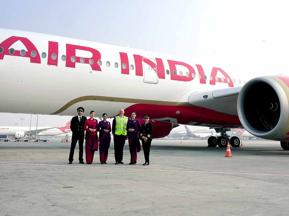 Air India Refund: फ्लाइट के फर्स्‍ट क्‍लास केब‍िन में परेशान हुआ यात्री, एयर इंड‍िया को देना पड़ा र‍िफंड