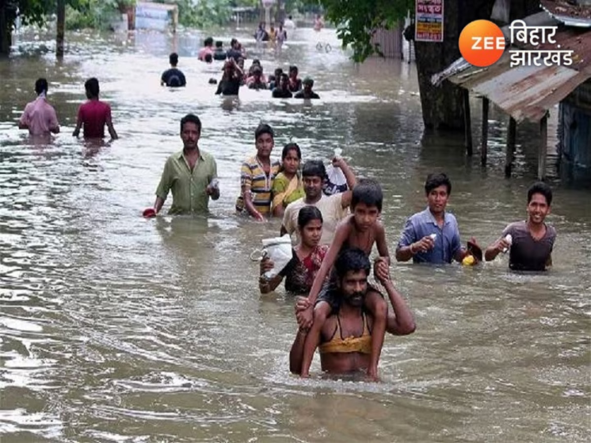 बिहार में गंगा समेत अन्य नदियां उफान पर, भागलपुर, मुंगेर और बेगूसराय जैसे जिलों में बाढ़ का खतरा