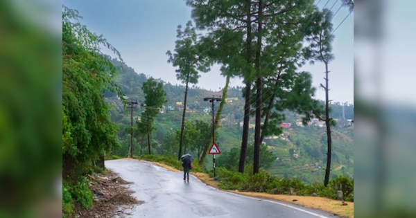 Weather Update: दिल्ली में छाए रहेंगे हल्के बादल, उत्तराखंड में बारिश को लेकर येलो अलर्ट, जानें कैसा रहेगा आज का मौसम