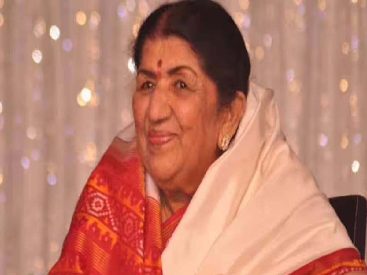 Lata Mangeshkar Birthday: संगीत के खजाने में नए मोती भरने वाली लता मंगेशकर का आज ही के दिन हुआ था जन्म