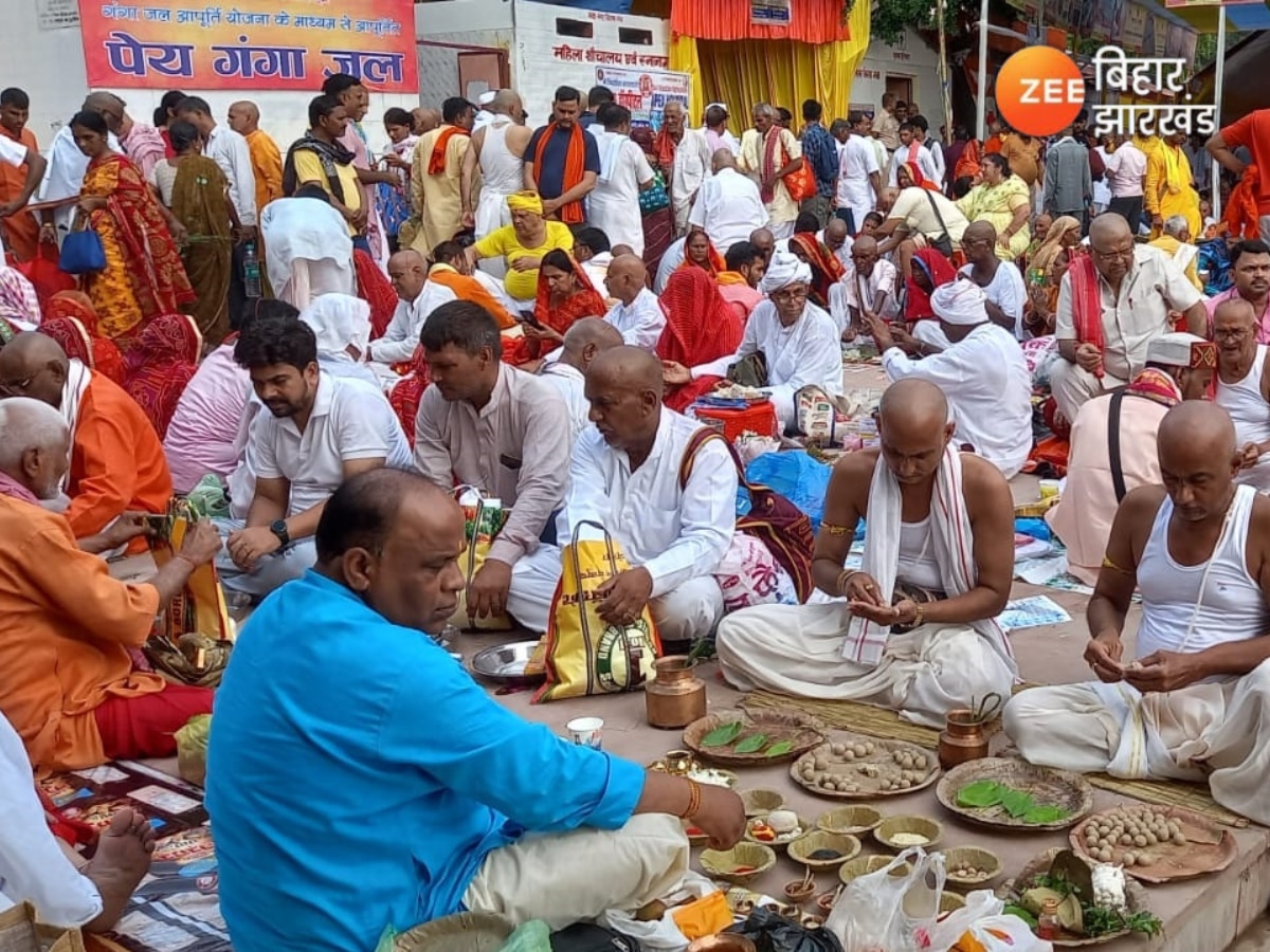 Pitru Paksha: गया में लोगों ने पितरों के साथ स्वयं की मुक्ति के लिए किया कर्मकांड