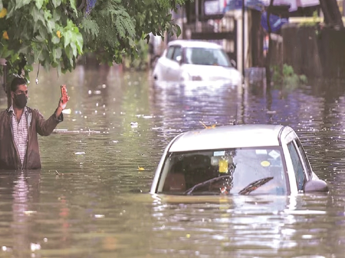 नेपाल में बाढ़ ने मचाई तबाही, 148 की मौत,  बिहार भी चपेट में