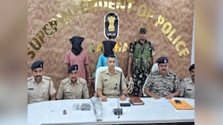 झारखंड के लातेहार में मेड इन चाइना एके-47 बरामद, दो नक्सली कमांडर गिरफ्तार