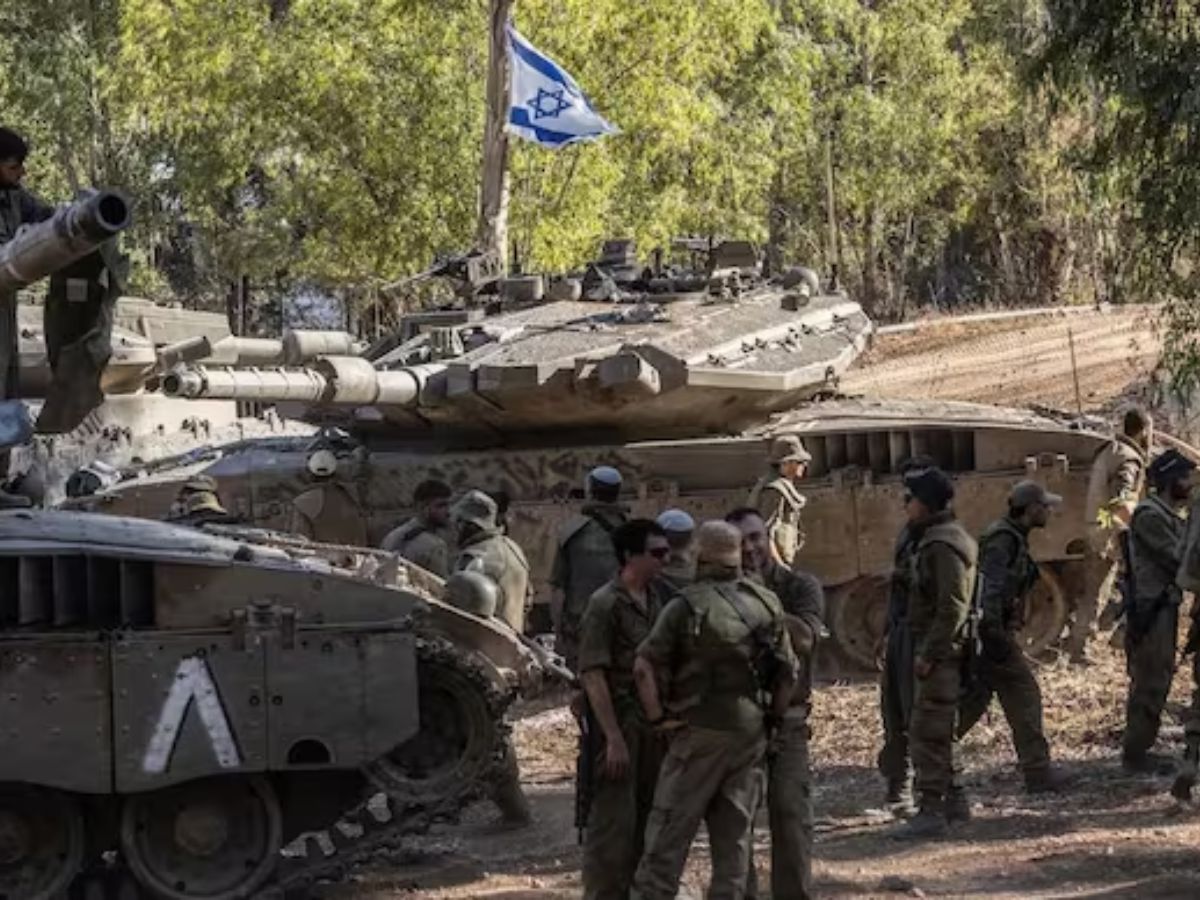 Iran Attack Israel: ଇରାନର କ୍ଷେପଣାସ୍ତ୍ର ଆକ୍ରମଣ, ଭାରତୀୟଙ୍କୁ ନିରାପଦରେ ରହିବାକୁ ପରାମର୍ଶ, ଜାତିସଂଘର ନିନ୍ଦା Iran Attack Israel: ଇରାନର କ୍ଷେପଣାସ୍ତ୍ର ଆକ୍ରମଣ, ଭାରତୀୟଙ୍କୁ ନିରାପଦରେ ରହିବାକୁ ପରାମର୍ଶ, ଜାତିସଂଘର ନିନ୍ଦା