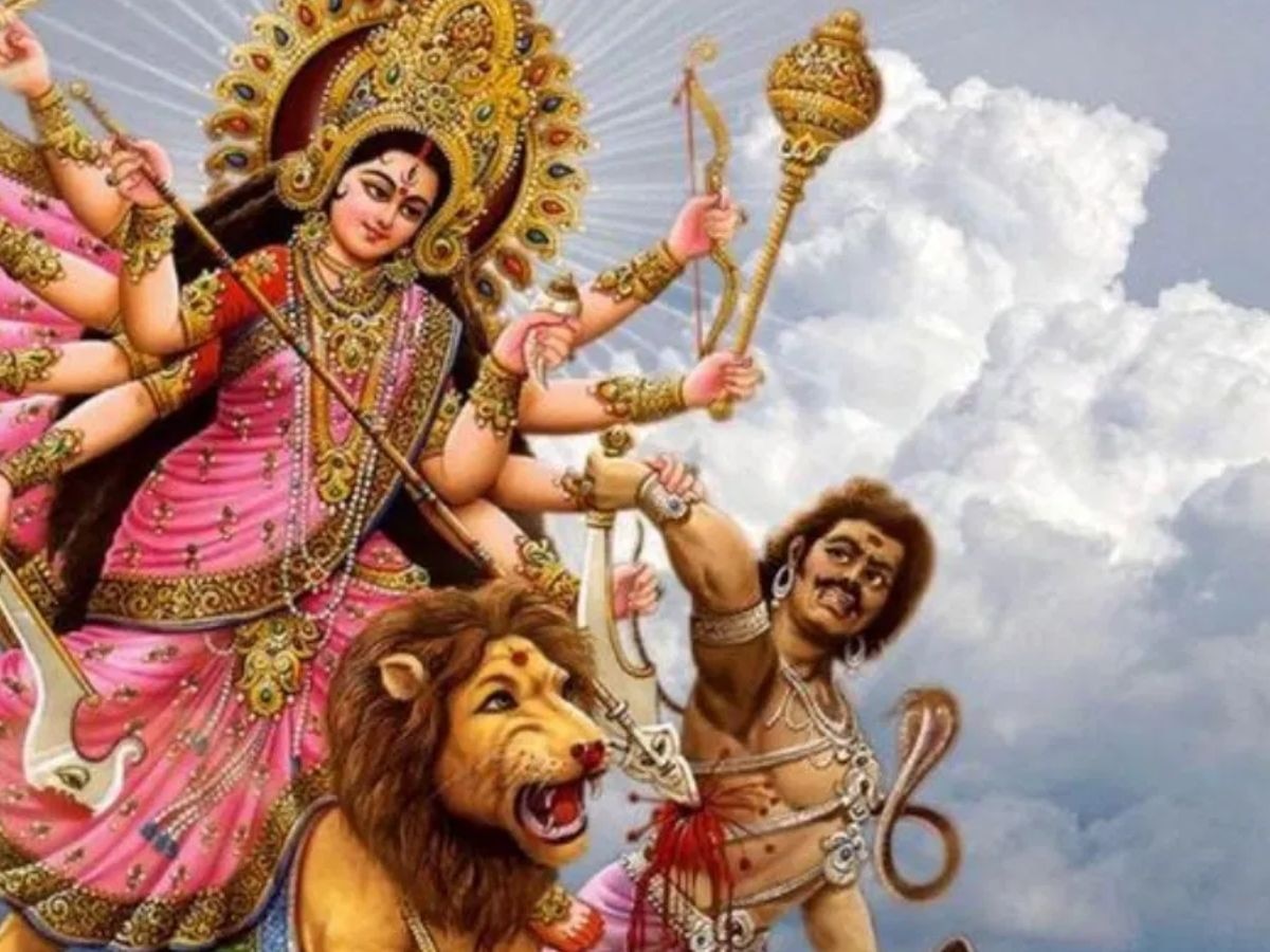 ऐसे करें मां शैलपुत्री की पूजा