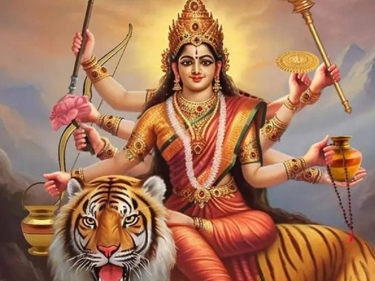 Navratri 2024: नवरात्र के पहले इस शुभ योग पर करें कलश स्थापना, मिलेगा कई गुना फल 