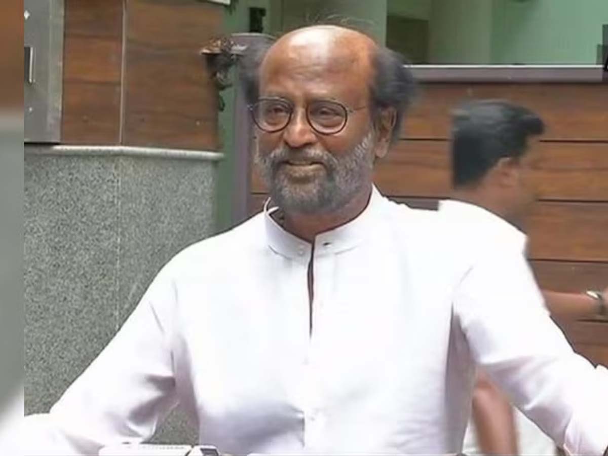 https://hindi.cdn.zeenews.com/hindi/sites/default/files/2024/10/03/3288109-rajinikanth.jpg?im=FitAndFill=(1200,900)