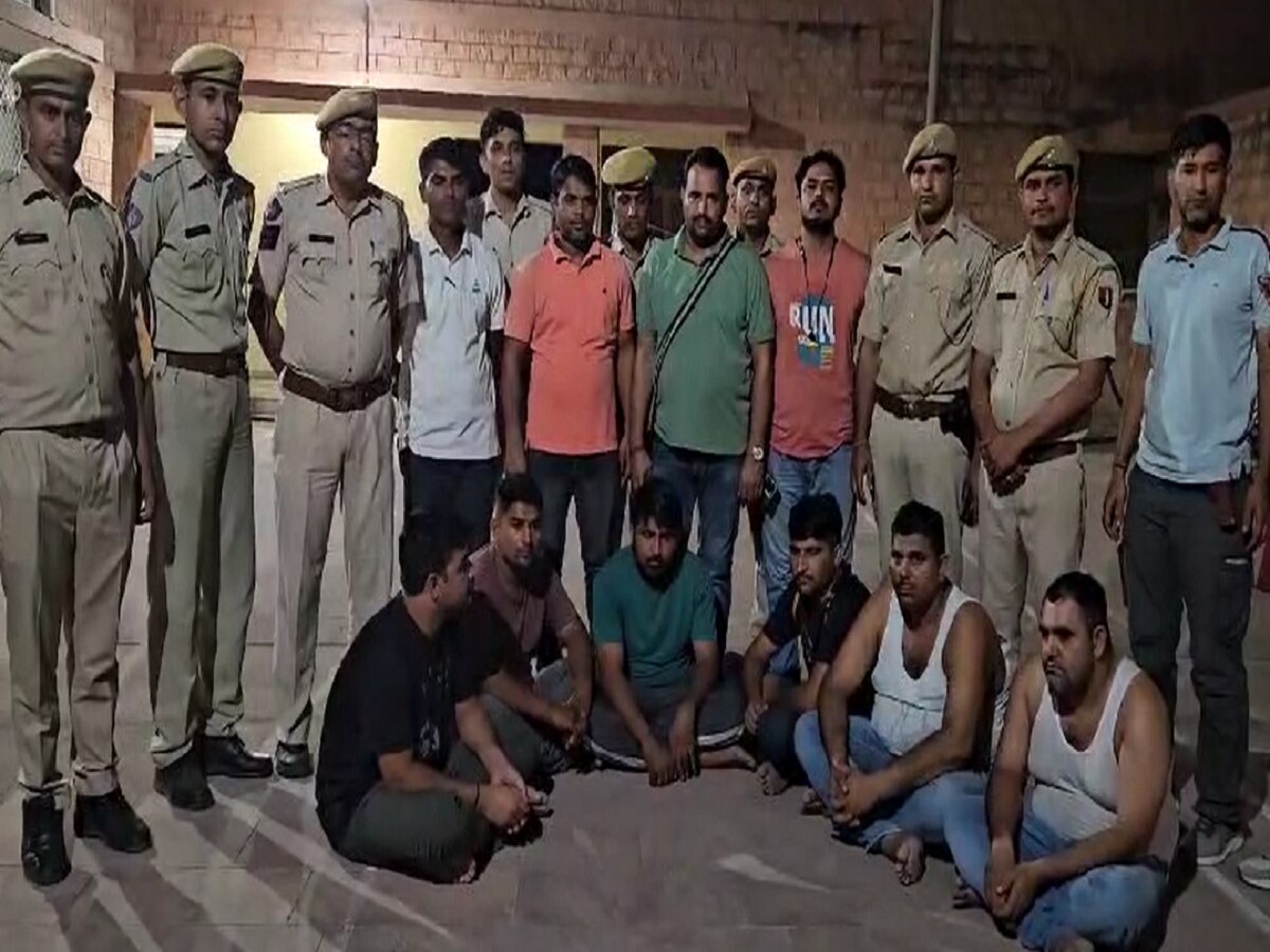 Jodhpur News: एंटी गैंगस्टर टास्क फोर्स पुलिस की बड़ी कार्रवाई, बोरानाडा क्षेत्र से 6 आरोपी गिरफ्तार