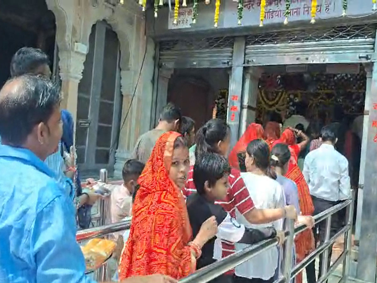 Shardiya Navratri 2024 rajasthan karauli kaila dei temple story chamunda devi mandir
