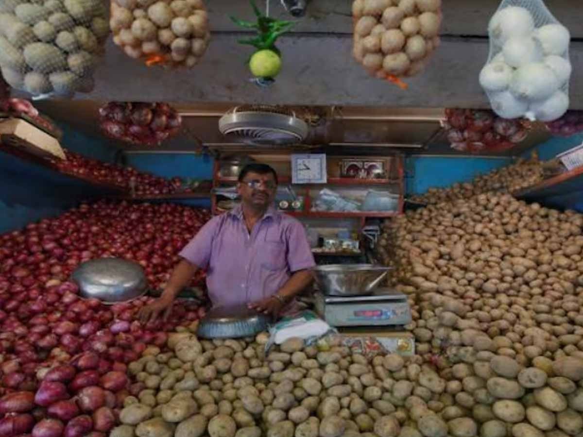 Onion Price: 60 की प्‍याज, 80 के टमाटर में से क‍िसान को क‍ितने म‍िलते हैं? जानकर हैरान रह जाएंगे