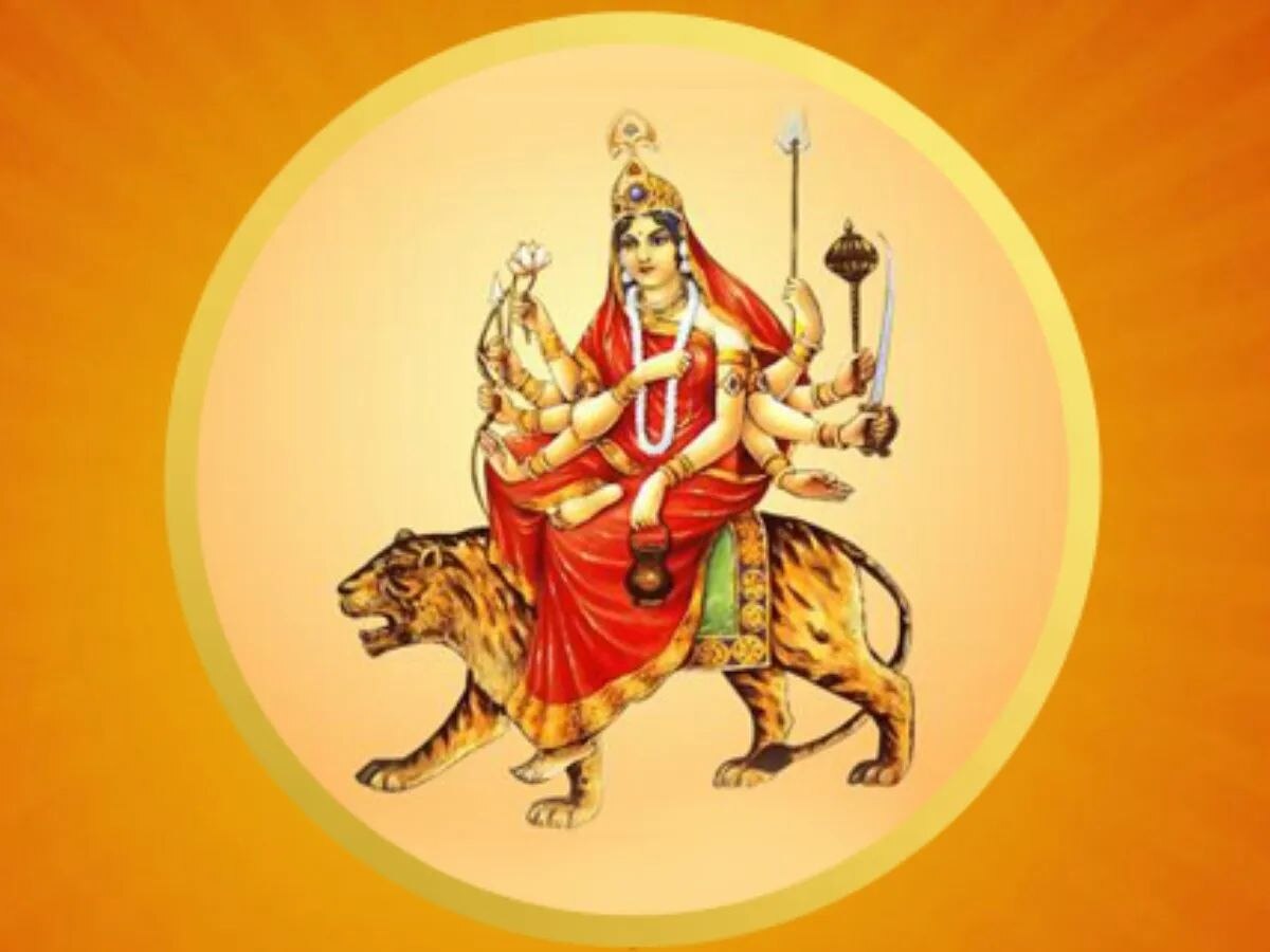 Shardiya Navratri 2024: आज नवरात्रि के तीसरे दिन होगी मां चंद्रघंटा की पूजा, जरूर करें ये सरल काम, माता रानी पूरी करेंगी मुरादें