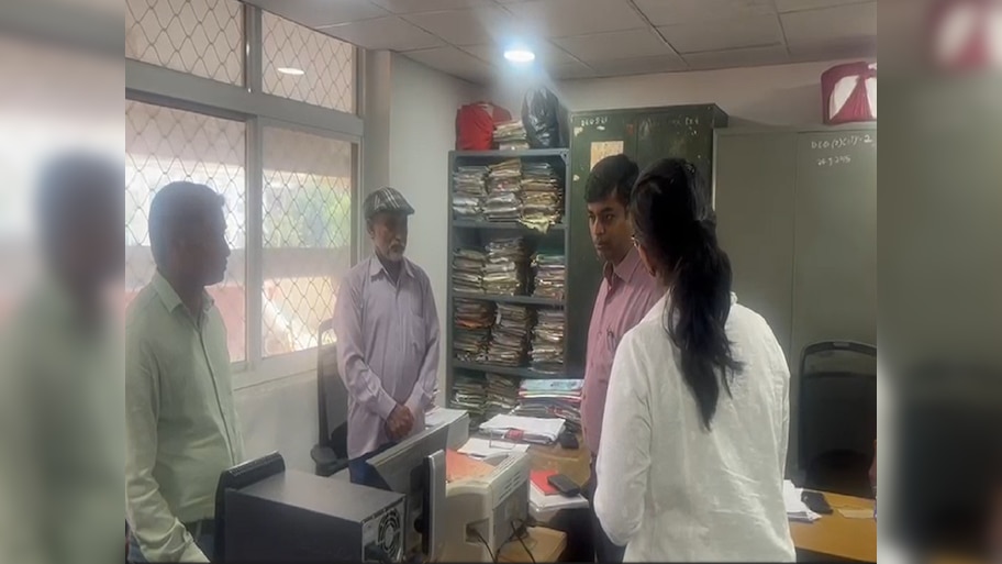 Rajasthan News: आबकारी विभाग में अब नहीं चलेगी खराब परफॉर्मेंस, एक दिन में 7 निलंबित और 1 को किया गया एपीओ