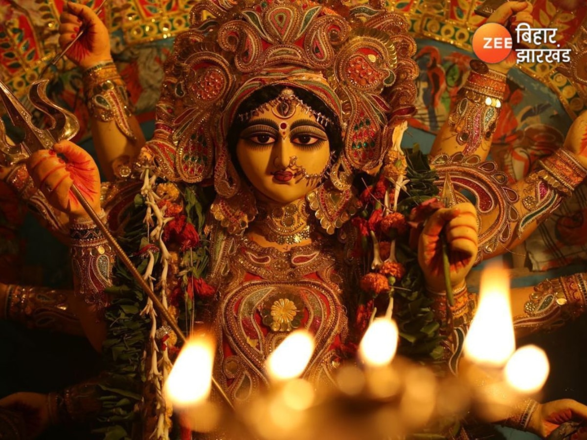 Durga Ashtami 2024 Date: कब और कैसे करें महागौरी की पूजा, जानें सही तिथि और शुभ मुहूर्त