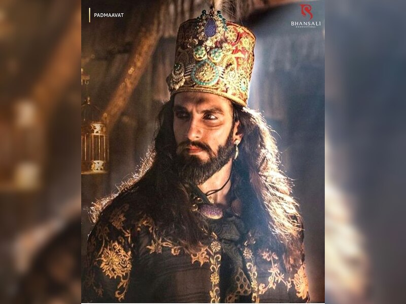 अपने आपको नसीब वाला मानता हूं 