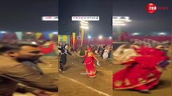 गरबा खेलने पहुंचे स्त्री और सरकटा, चोटी घूमा-घूमाकर नाची महिला; देख हंस-हंसकर हुआ लोगों का बुरा हाल