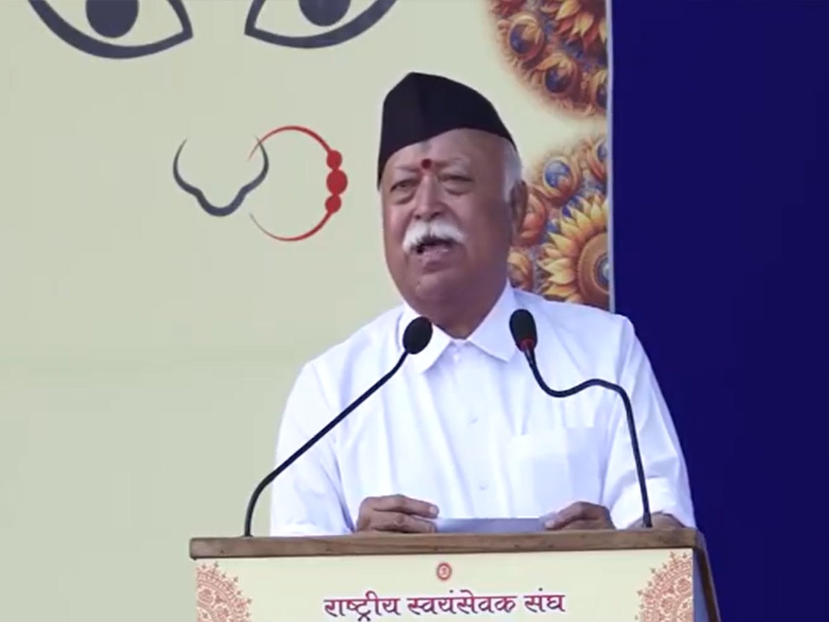 RSS Dusshera rally: 'हिंदुओं एक हो जाओ...,' एक क्लिक में पढ़िए दशहरे पर RSS प्रमुख भागवत के भाषण का सार