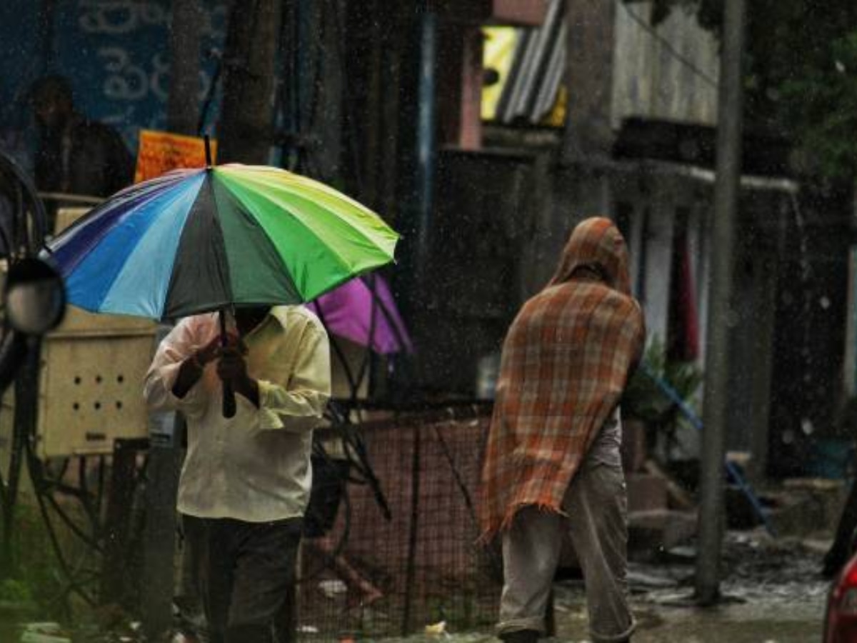 Rajasthan Weather Update: बारिश भी होगी आंधी-तूफान भी आएगा!, IMD ने भीलवाड़ा, बांसवाड़ा समेत 12 जिलों के लिए जारी किया अलर्ट 